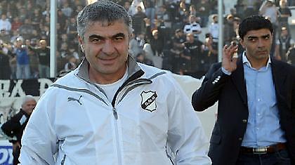 Γκουλής: «Μετά τον Ογκουνσότο, άλλοι τρεις»