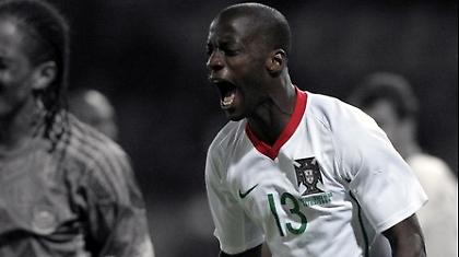 Κοντά στην Μαρίτιμο ο Εντίνιο