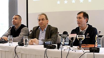 «Δεν υιοθετούμε τους διάφορους τρόπους στριγγλίσματος»