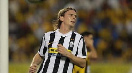 Πλήγμα με Πόουλσεν για «Γιούβε»