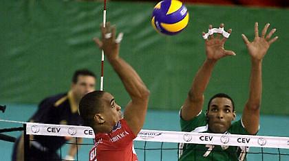 Εκτός ο Αγκάμεζ