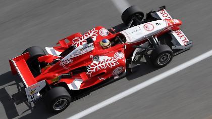 Τα βλέπει διπλά…