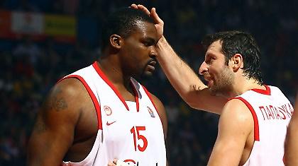 Α1: Επιστροφή για Παπαλουκά, Σχορτσανίτη