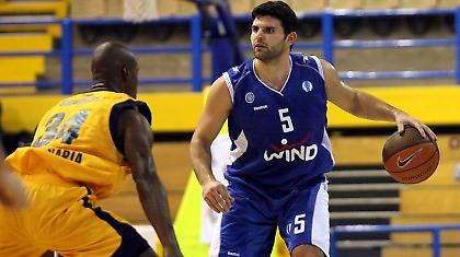 Α1: Με Παπαμακάριο κόντρα στο Μαρούσι