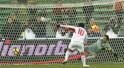 Serie A: Δίνει δικαιώματα στη Μίλαν, η Ίντερ!