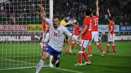 Σκληρό ...πόκερ Λίβερπουλ και Μίλαν για Γιοβάνοβιτς