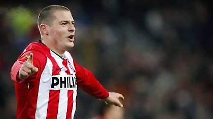 Eredivisie: Άρπαξε την ευκαιρία και «έπιασε» κορυφή