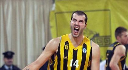 Κακιούζης και «Σάρας» μεταξύ των κορυφαίων