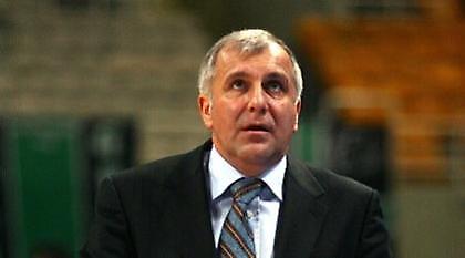 Ομπράντοβιτς: «Δεν βιαζόμαστε να πάρουμε παίκτη»