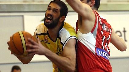 Α1: Νοκ άουτ ο Παπανικολάου