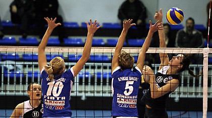 Πρόκριση για Μαρκόπουλο, Άρη και Κερατέα