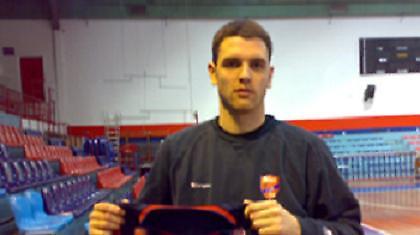 Α1: Στα «κυανέρυθρα» ο Μπορόβνιακ