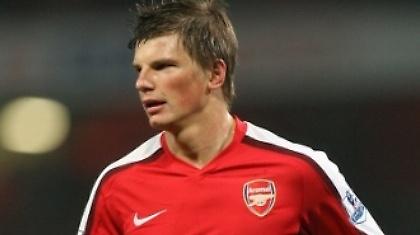 Αρσάβιν: «Φαβορί η Τσέλσι»