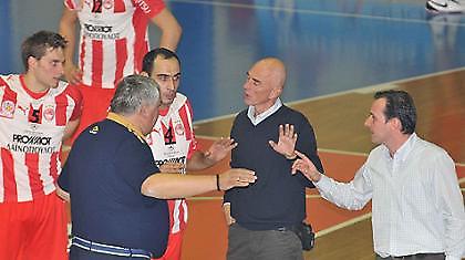 Κρίστιανσον: «Μας στέρησε το σετ η διαιτησία»