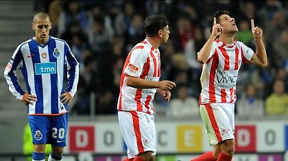 Ο Ολυμπιακός έγινε Πόρτο και Λιόν!