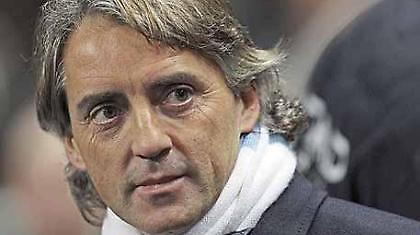 Μαντσίνι: «Κορυφαίος επιθετικός ο Ρούνεϊ»