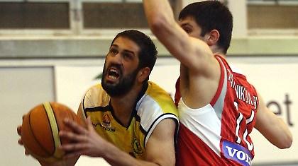 Α1: Εκτός με «θαλασσί» ο Παπανικολάου