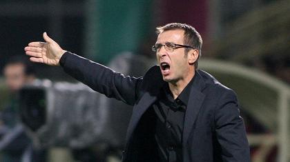 Νιόπλιας: «Τέρμα οι πανηγυρισμοί»