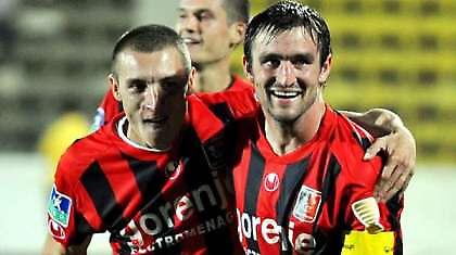 Le Championnat: Τα βρήκε... Μπουλόν-ια