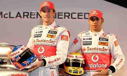 Ασημένιο βέλος με στόχο…