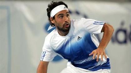 Μικρή πτώση για Παγδατή