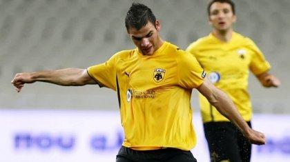 AEK: Επανήλθε ο Ταχτσίδης, αιμάτωμα ο Τζεμπούρ