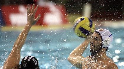 Δυσκολεύει η πρόκριση…