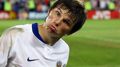 Αρσάβιν: «Χορεύουμε γυμνοί στα αποδυτήρια»