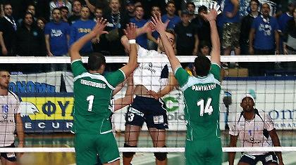 «Κλέβει» την παράσταση το ντέρμπι