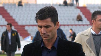 Πιέζει ο κόσμος για Ουζουνίδη