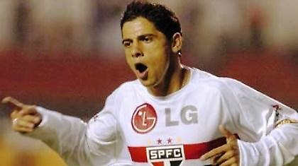 Επιστρέφει στη Σάο Πάουλο ο Σισίνιο