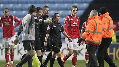 «Σουρεαλιστική» η εμπειρία για γυναίκα διαιτητή