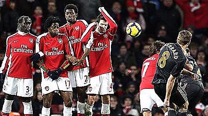 «Φωνάζει» ο Μπενίτεθ (video)