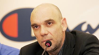 Γκέκος: «Να μην πάρουμε… αέρα»