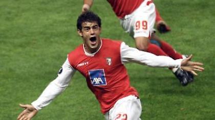 Superliga: Συνέχεια στο κυνηγητό