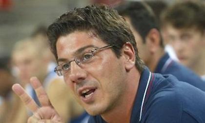 Κατσικάρης: «Ούτε στο Αφγανιστάν ή το Ιράκ»