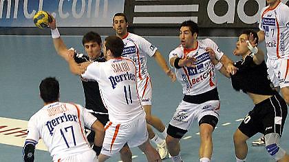 Δεν άντεξε κόντρα στο «θηρίο»…