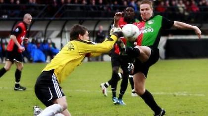 Eredivisie: Η μία σώζεται, η άλλη χάνεται