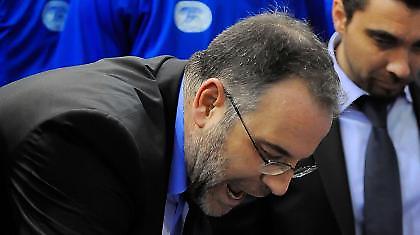 «Βολές» του Περιστερίου για τη διαιτησία