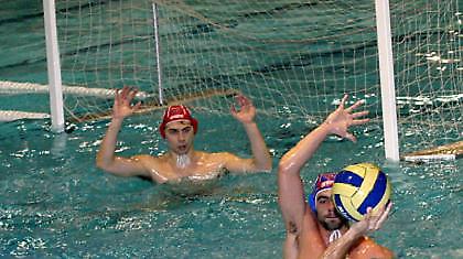 Τα «φώτα» σε Νέα Σμύρνη και Πειραιά