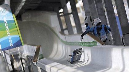 Το τελευταίο «αντίο» στον Γεωργιανό