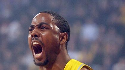 Μάιλς: «Να μπούμε για τη νίκη»