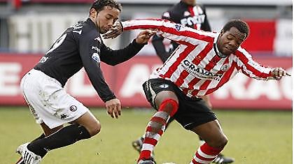 Eredivisie: «Έμφραγμα» για την Αϊντχόφεν, χαμογελά η Τβέντε