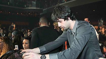 Το ζεϊμπέκικο του Τεόντοσιτς (video)