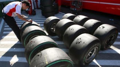 Χωρίς ελαστικά η Stefan GP