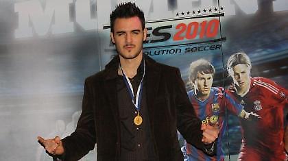 Σε εξέλιξη το PES League 2010