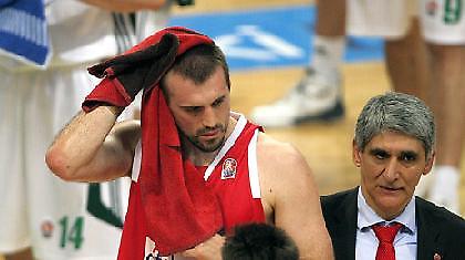 Γιαννάκης: «Το μυαλό στην Τσιμπόνα»