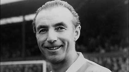 Σε δημοπρασία τα παπούτσια του Στάνλεϊ Μάθιους