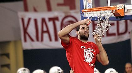 Αμφίβολος ο Μπουρούσης για το ντέρμπι