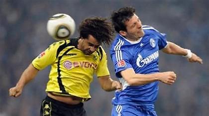 Bundesliga: Νίκη με ανατροπή στο ντέρμπι για Σάλκε